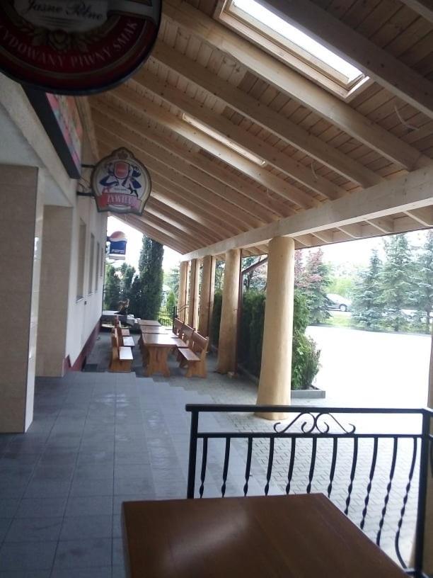 Zajazd Pod Jesionami Nisko Εξωτερικό φωτογραφία